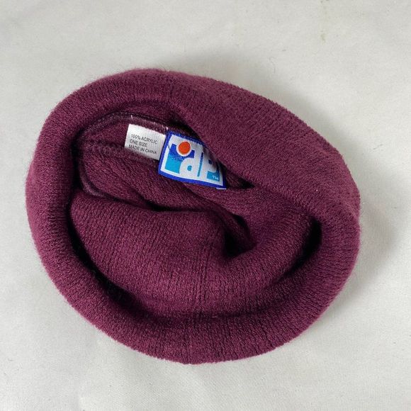 Knitted Chunky Beanie Hat NWOT - Picture 5 of 5